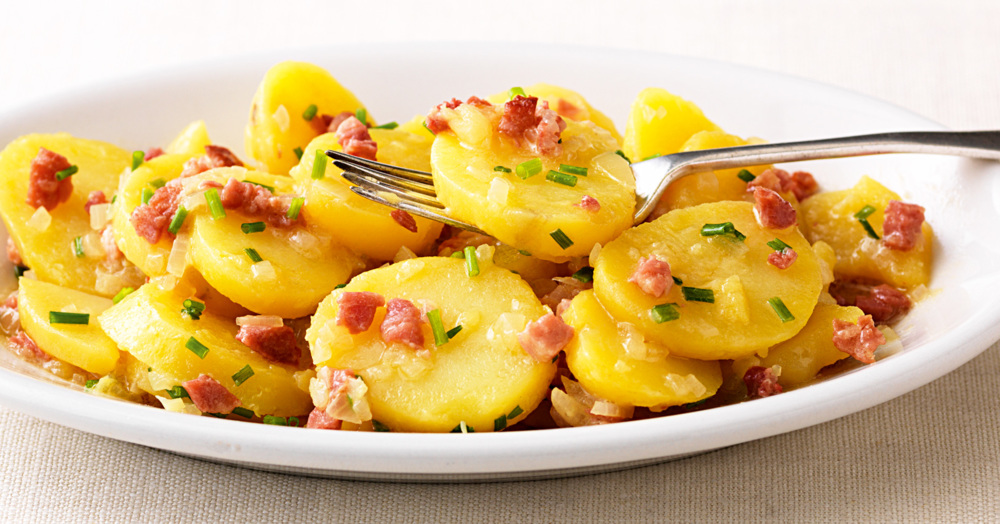 Kartoffelsalat mit Speck Rezept | Küchengötter Kartoffelsalat mit Speck Rezept | Küchengötter