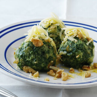 Tiroler Spinatknödel Tiroler Spinatknödel