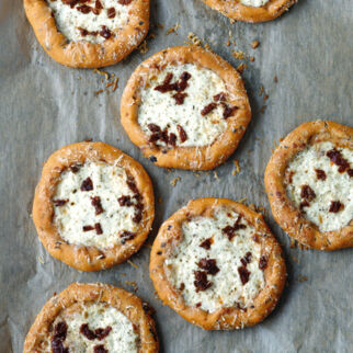 Minifladen mit Basilikum Minifladen mit Basilikum