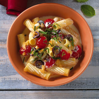 Penne mit Fetasauce Penne mit Fetasauce