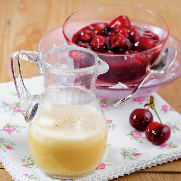 Rote Grütze mit Vanillesauce Rezept | Küchengötter Rote Grütze mit Vanillesauce Rezept | Küchengötter