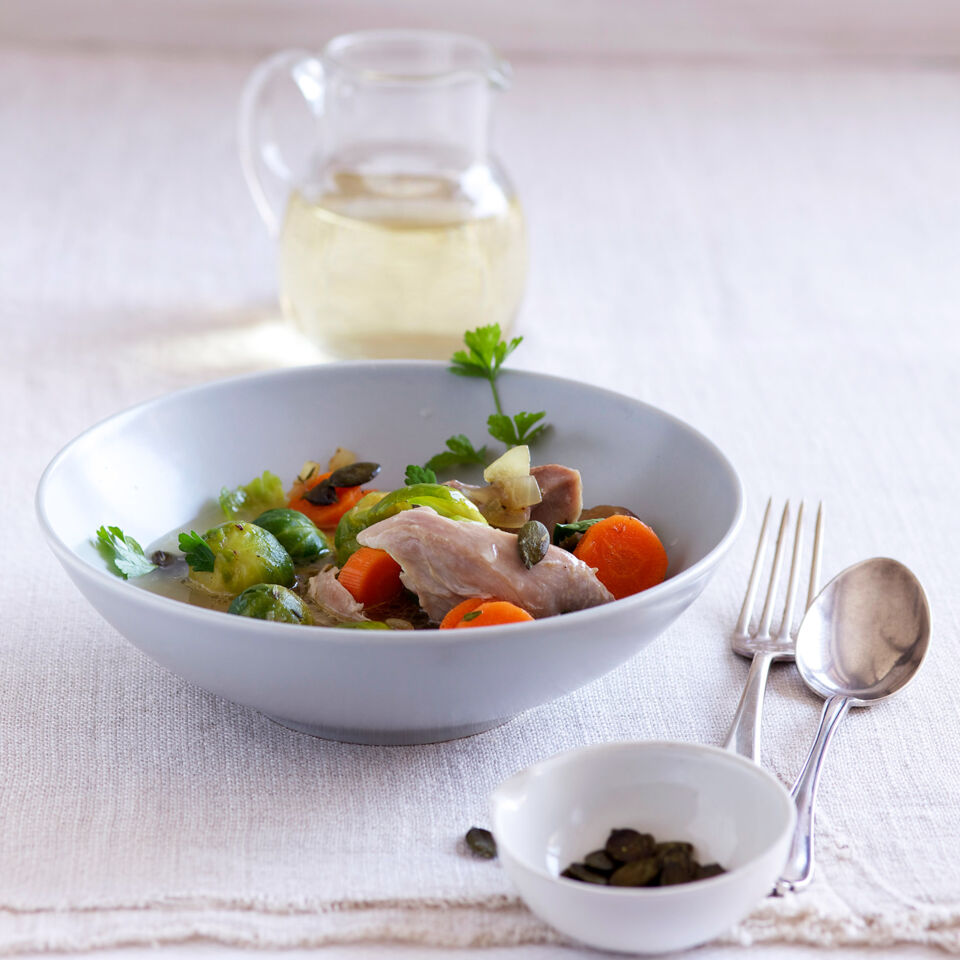 Enteneintopf mit Rosenkohl Rezept | Küchengötter Enteneintopf mit Rosenkohl Rezept | Küchengötter