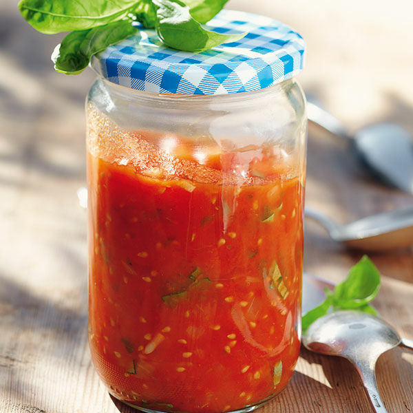 Tomatensauce mit Oregano und Basilikum Rezept | Küchengötter