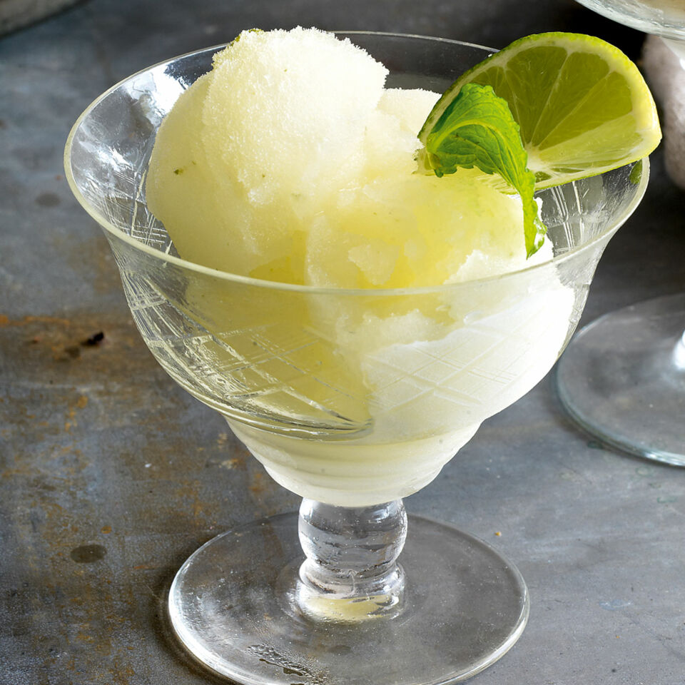 Sekt-Holunderblüten-Sorbet Rezept | Küchengötter Sekt-Holunderblüten-Sorbet Rezept | Küchengötter