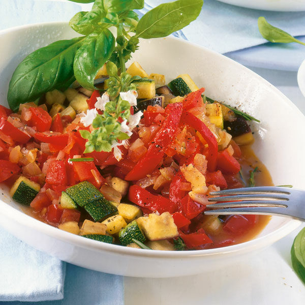 Hirse mit Ratatouille-Gemüse Rezept | Küchengötter Hirse mit Ratatouille-Gemüse Rezept | Küchengötter