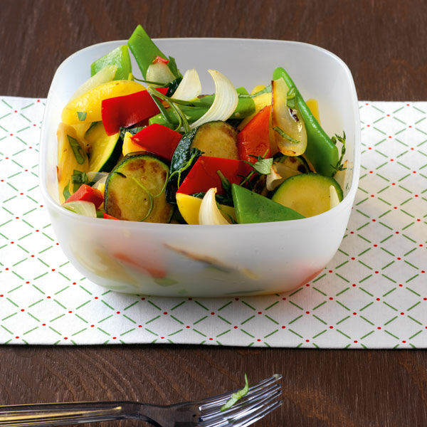 Kartoffel-Gemüse-Salat mit Kräutern Rezept | Küchengötter