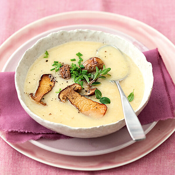 Kartoffelsuppe mit Steinpilzen Rezept | Küchengötter Kartoffelsuppe mit Steinpilzen Rezept | Küchengötter
