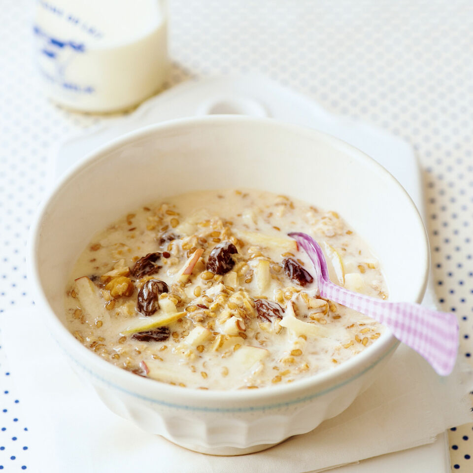 Gut verdaulich: Bircher-Müsli mit Leinsamen Rezept | Küchengötter Gut verdaulich: Bircher-Müsli mit Leinsamen Rezept | Küchengötter