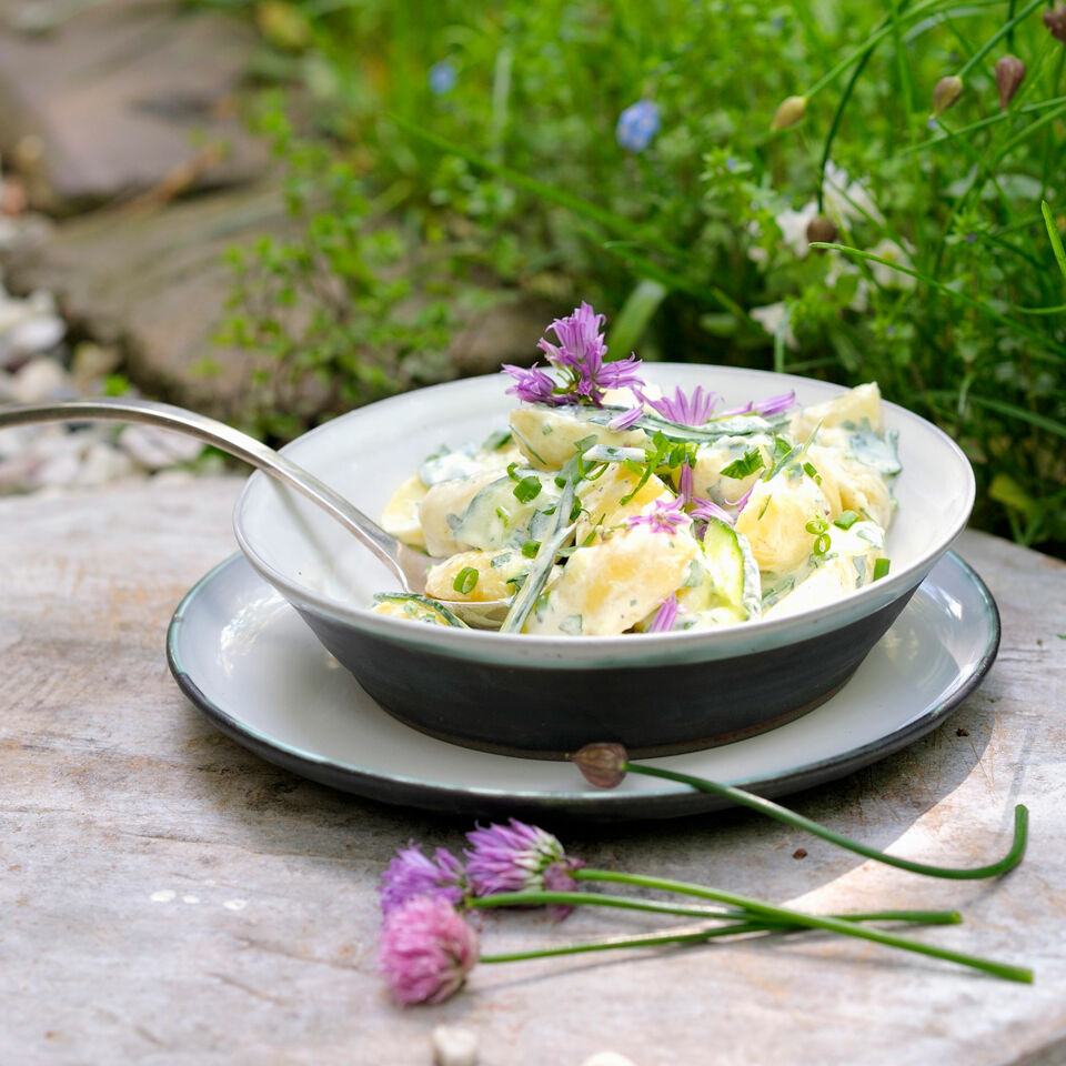 Kartoffelsalat mit Kräutern Rezept | Küchengötter