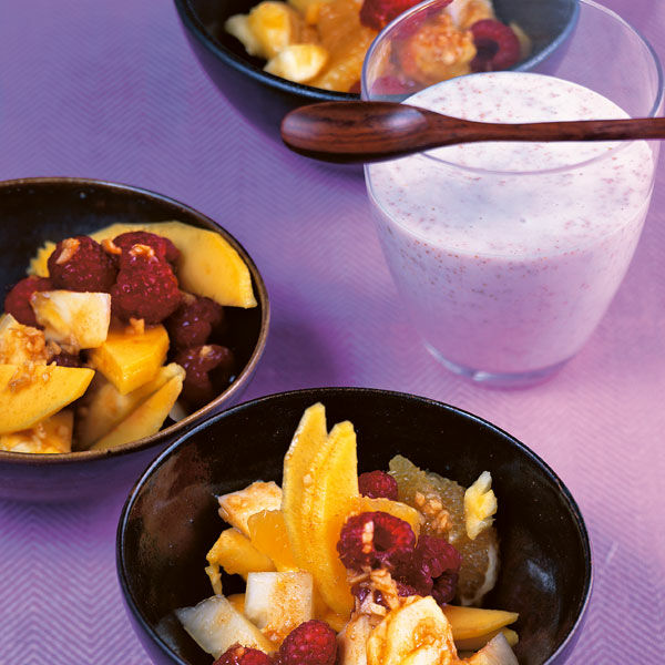 Karibischer Fruchtsalat mit Mandelcreme Rezept | Küchengötter Karibischer Fruchtsalat mit Mandelcreme Rezept | Küchengötter