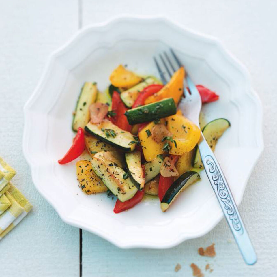 Zucchini-Paprika-Gemüse Rezept | Küchengötter