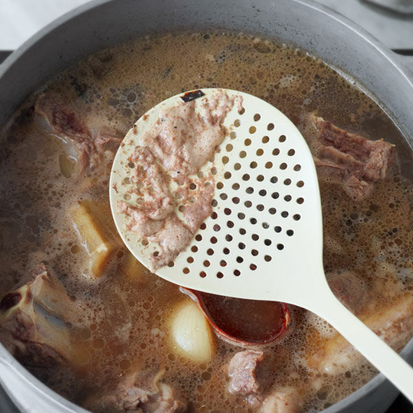 Klare Rinderbrühe Rezept | Küchengötter Klare Rinderbrühe Rezept | Küchengötter