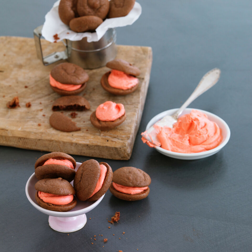 Whoopies mit Tonkacreme Rezept | Küchengötter Whoopies mit Tonkacreme Rezept | Küchengötter