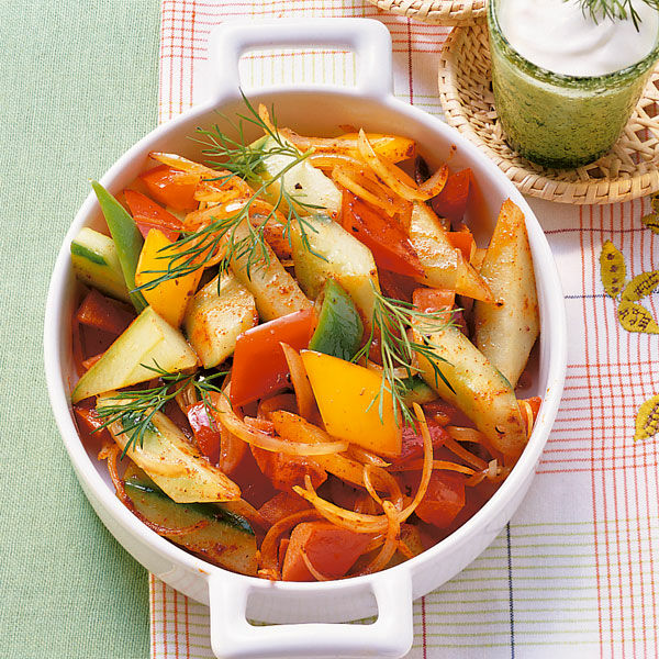 Gurken-Paprika-Gemüse Rezept | Küchengötter