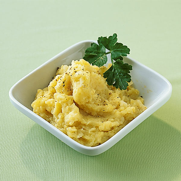 Kartoffel-Sellerie-Püree Rezept | Küchengötter Kartoffel-Sellerie-Püree Rezept | Küchengötter