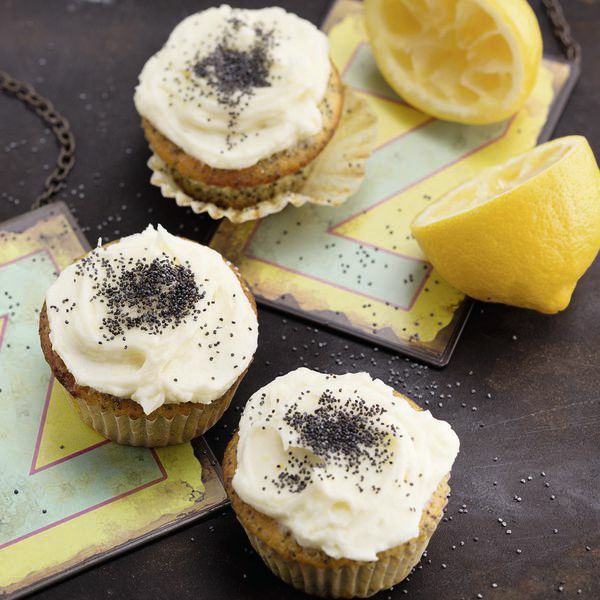 Zitronen-Mohn-Cupcakes Rezept | Küchengötter