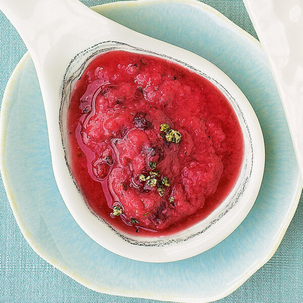 Preiselbeer-Dressing Rezept | Küchengötter Preiselbeer-Dressing Rezept | Küchengötter