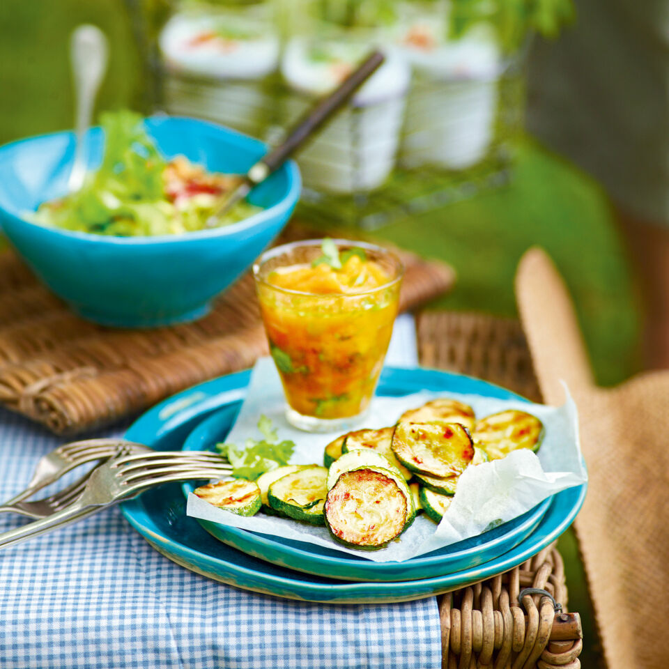 Gegrillte Zucchini mit Koriander-Melonen-Chutney Rezept | Küchengötter