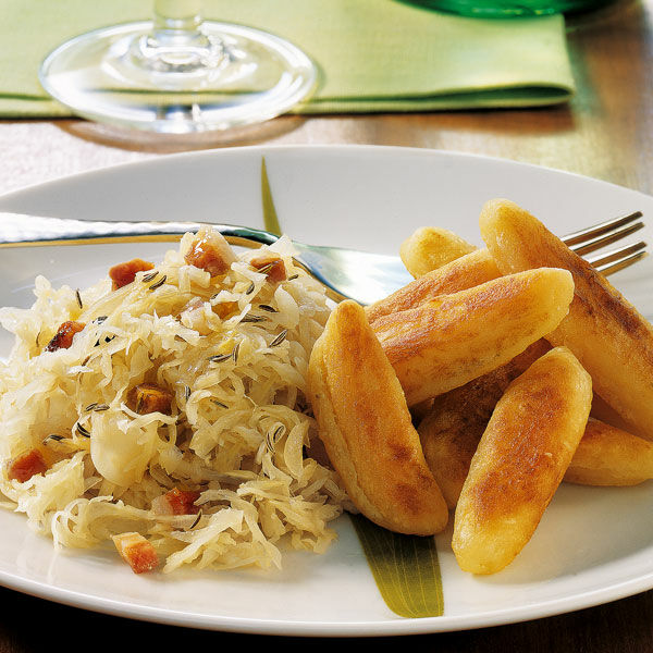Schupfnudeln mit Sauerkraut Rezept | Küchengötter Schupfnudeln mit Sauerkraut Rezept | Küchengötter