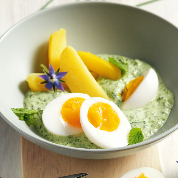 Eier mit grüner Sauce Rezept | Küchengötter