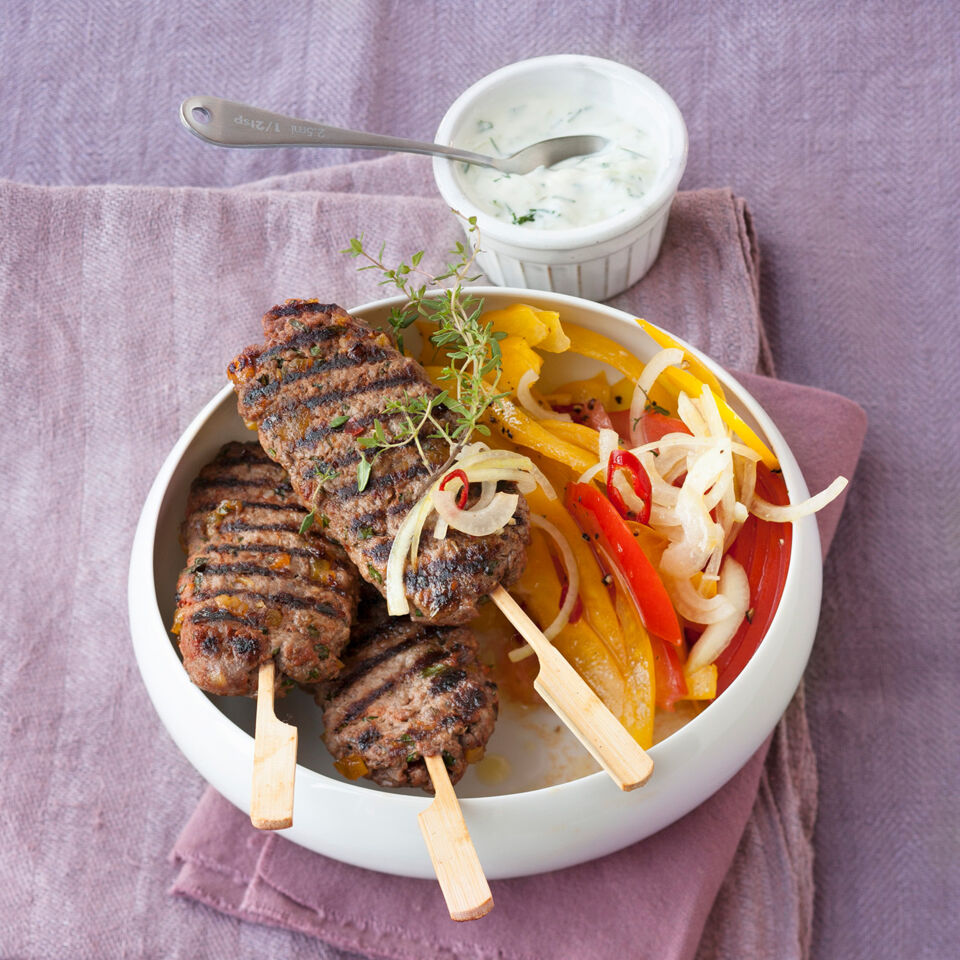 Lammhack-Kebab mit Joghurtsauce