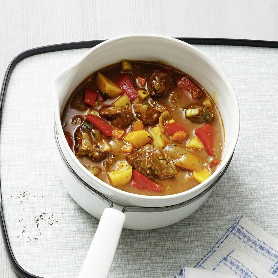 Paprika-Kartoffel-Gulasch Rezept | Küchengötter Paprika-Kartoffel-Gulasch Rezept | Küchengötter