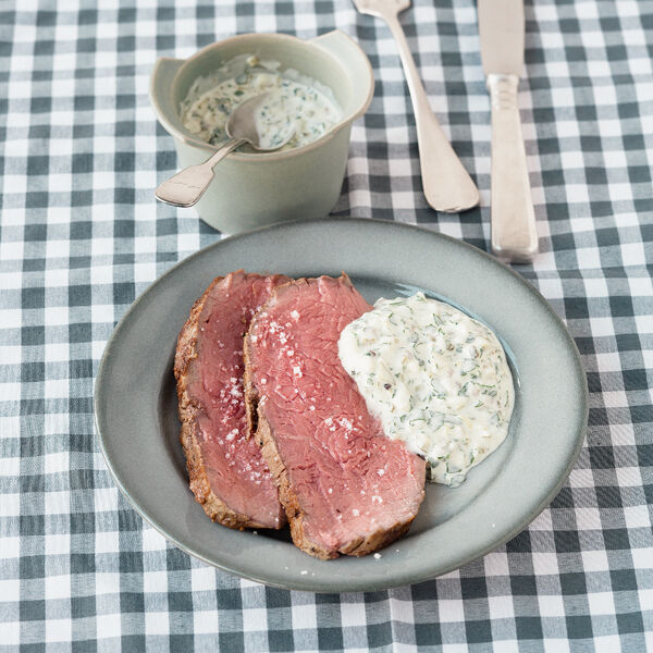 Roastbeef mit Sauce tartare Rezept | Küchengötter Roastbeef mit Sauce tartare Rezept | Küchengötter