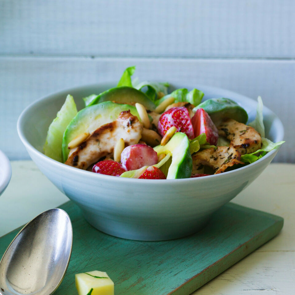 Fruchtiger Salat mit Putenbrust Rezept | Küchengötter Fruchtiger Salat mit Putenbrust Rezept | Küchengötter