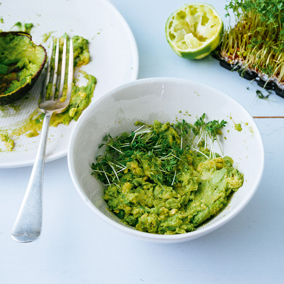 Avocadocreme mit Kresse Rezept (glutenfrei) | Küchengötter Avocadocreme mit Kresse Rezept (glutenfrei) | Küchengötter