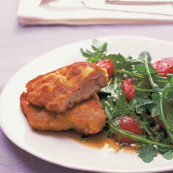 Parmesanschnitzel mit Salat Rezept | Küchengötter Parmesanschnitzel mit Salat Rezept | Küchengötter