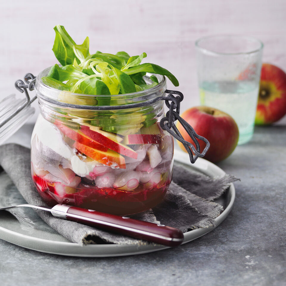 Matjessalat mit Roter Bete Rezept | Küchengötter Matjessalat mit Roter Bete Rezept | Küchengötter