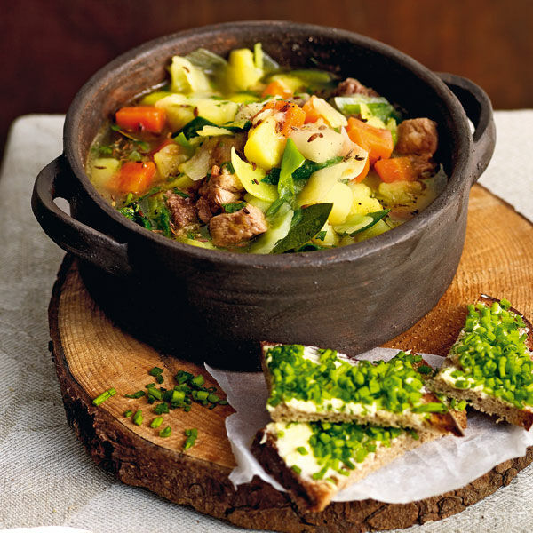 Pichelsteiner aus dem Tontopf Rezept | Küchengötter