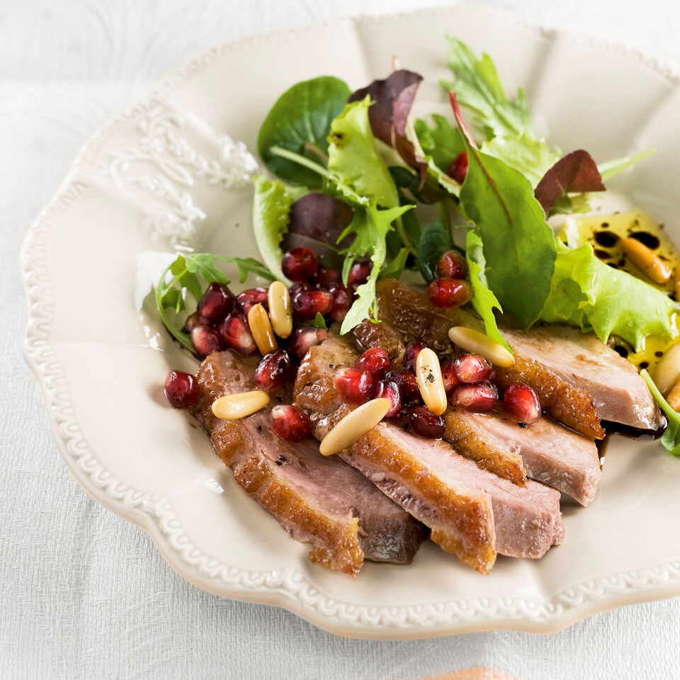 Gebratene Zanderfilets Mit Blattsalaten — Rezepte Suchen Gebratene Zanderfilets Mit Blattsalaten — Rezepte Suchen