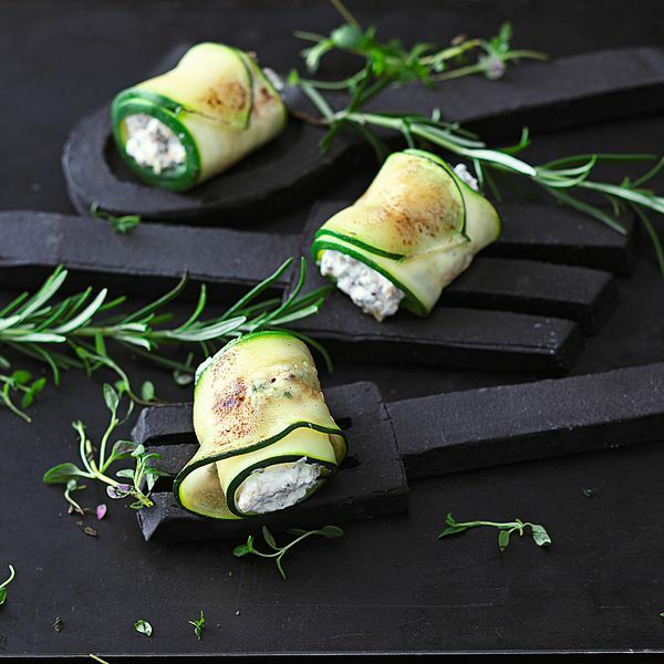 Zucchiniröllchen mit Ziegenkäse Rezept | Raclette | Küchengötter