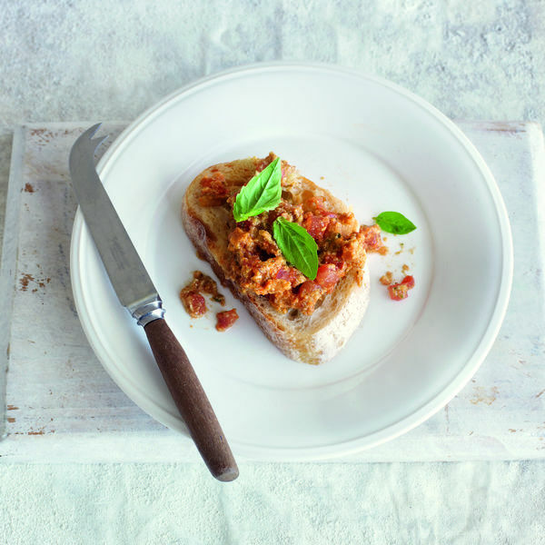 Tomaten-Mozzarella-Aufstrich Rezept | Küchengötter