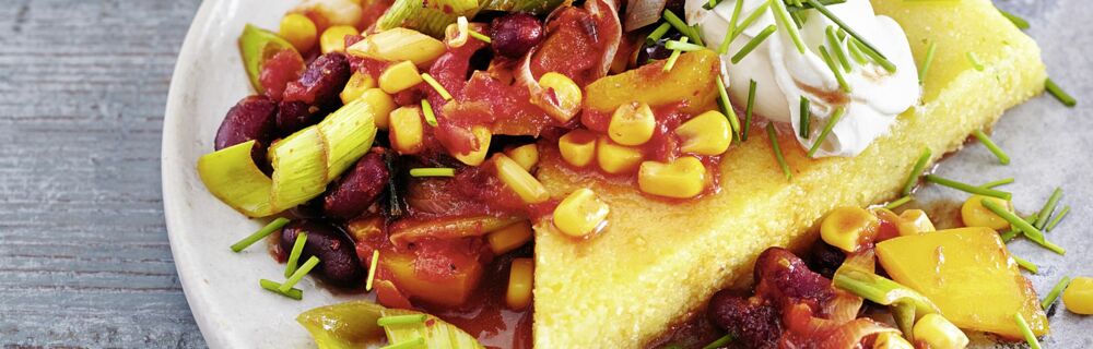 Polentaschnitten mit Chili-Gemüse Polentaschnitten mit Chili-Gemüse