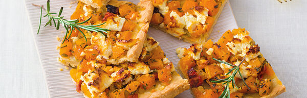 Kürbiskuchen mit Schafskäse Kürbiskuchen mit Schafskäse