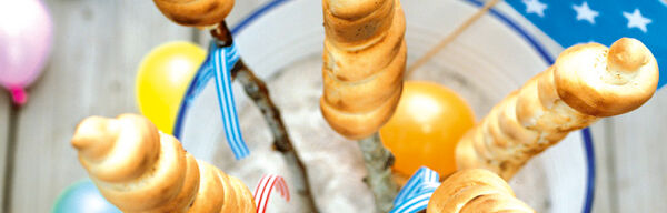 Stockbrot mit Knoblauch Stockbrot mit Knoblauch