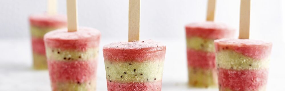 Kiwi-Erdbeer-Popsicles Kiwi-Erdbeer-Popsicles