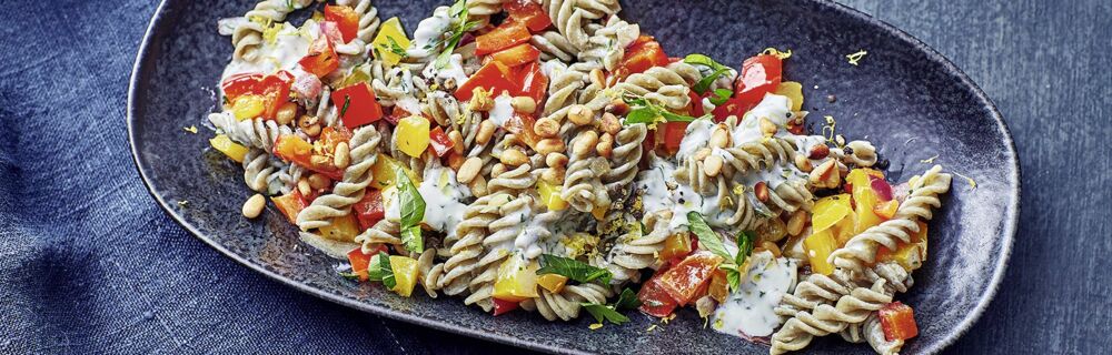 Erbsennudeln mit Paprika Erbsennudeln mit Paprika