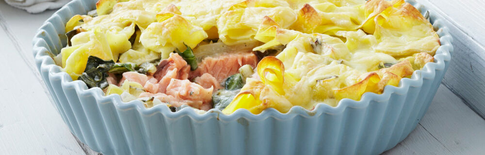 Nudelgratin mit Lachs und Mangold Nudelgratin mit Lachs und Mangold