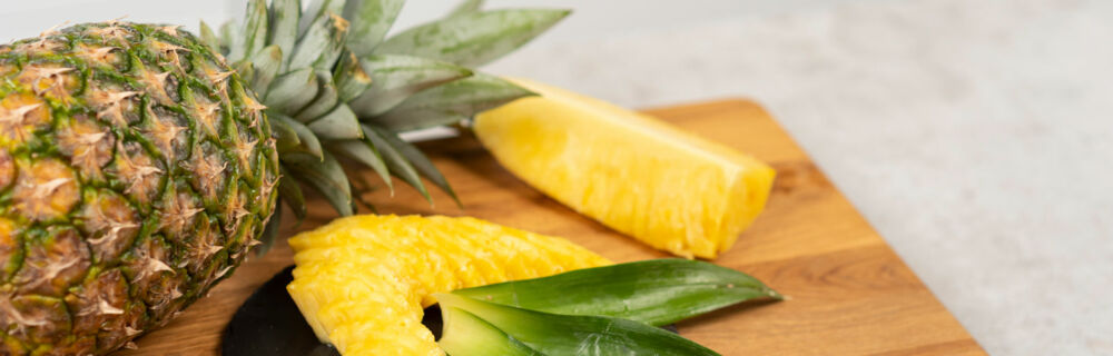 Ananas schneiden Ananas schneiden