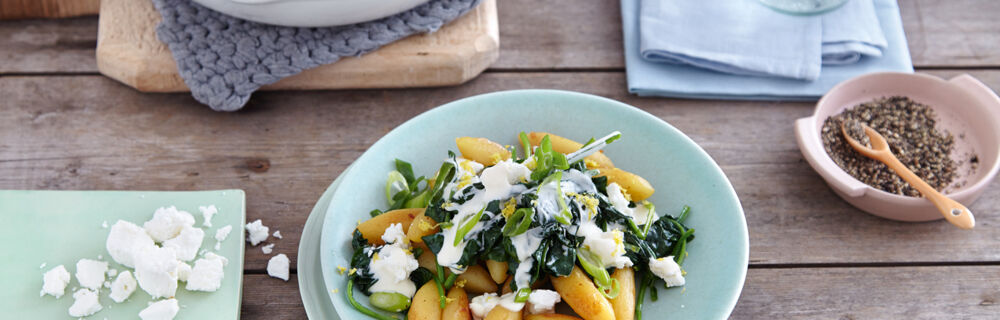 Schupfnudeln mit Spinat-Feta-Gemüse Schupfnudeln mit Spinat-Feta-Gemüse