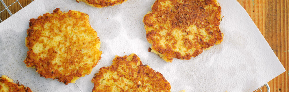 Reibekuchen mit Apfelkompott Reibekuchen mit Apfelkompott