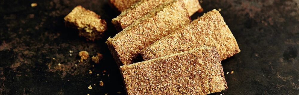 Ananasriegel mit Kokosnuss Ananasriegel mit Kokosnuss