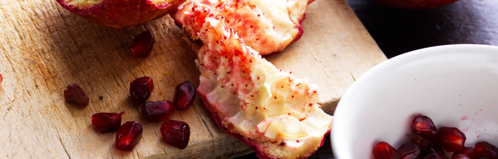 Rosenkohlpfanne mit Lamm und Granatapfel Rosenkohlpfanne mit Lamm und Granatapfel