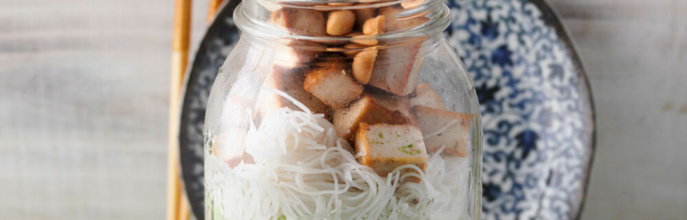 Asia-Gemüsesalat mit Tofu Asia-Gemüsesalat mit Tofu