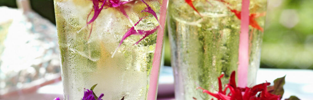 Blütenwasser Blütenwasser