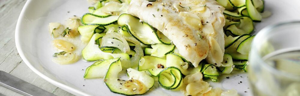 Rotbarsch auf Zucchininudeln Rotbarsch auf Zucchininudeln