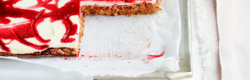 Rote-Bete-Kuchen mit Schmand Rote-Bete-Kuchen mit Schmand